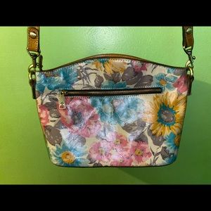 Patricia Nash Lorraine Floral Purse